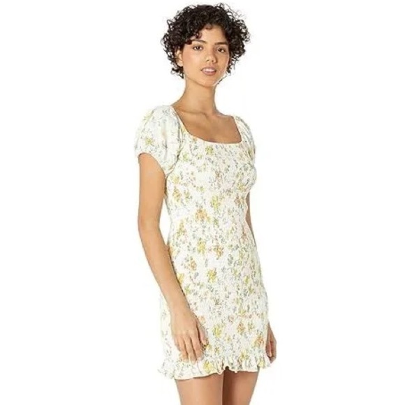 Lost + Wander Big Escape Floral Minidress Smocked Short Puff Sleeve - Picture 4 of 16